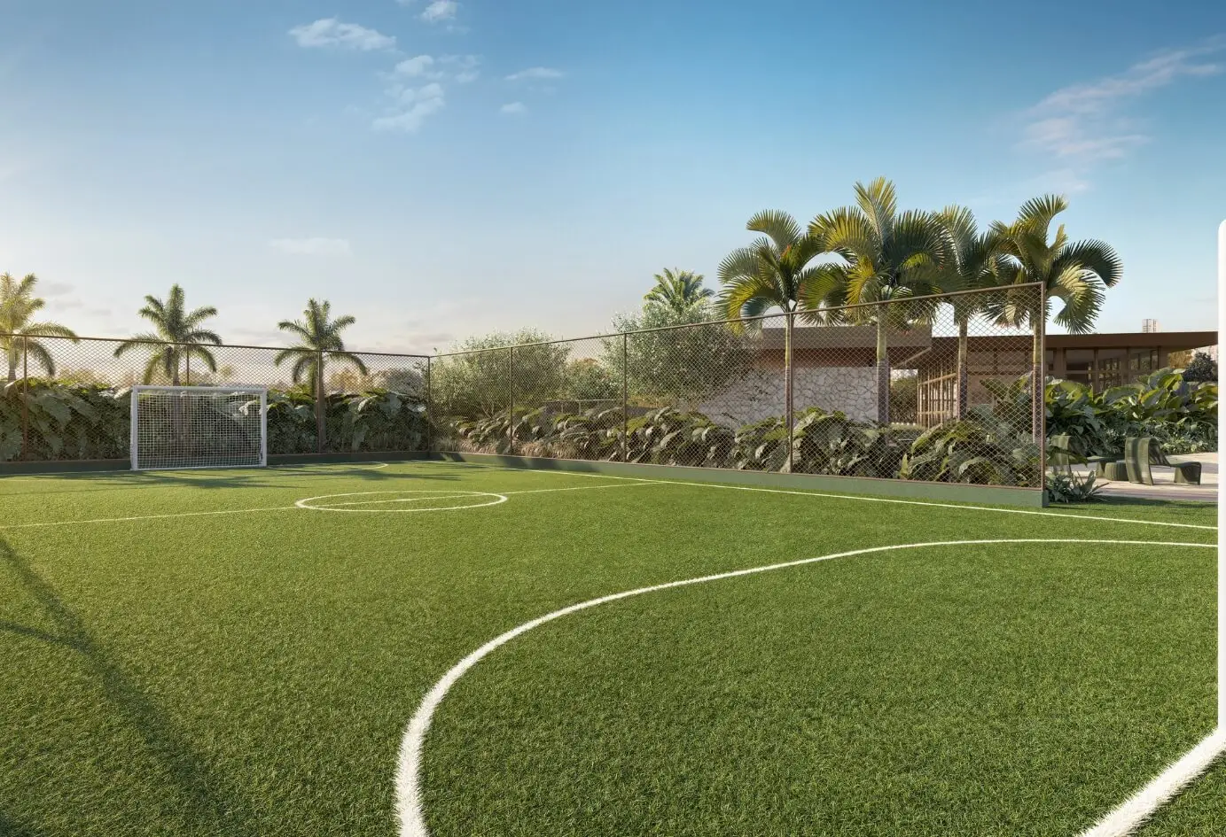 Campo de futebol gramado com cercas, ideal para lazer no Jardim da Hípica